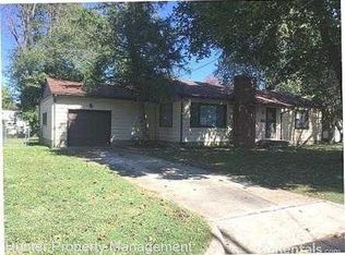 1637 E Page St, Springfield, MO 65802