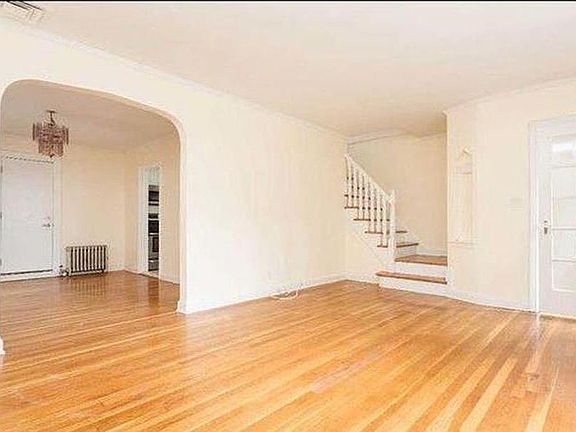 3rd image of 11237 180th St