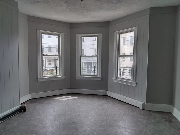 1 room