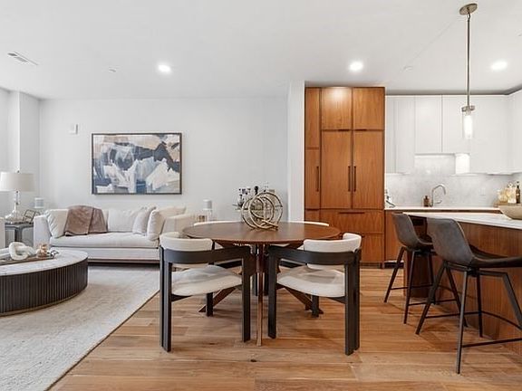 4th image of 566 Columbus Ave #103