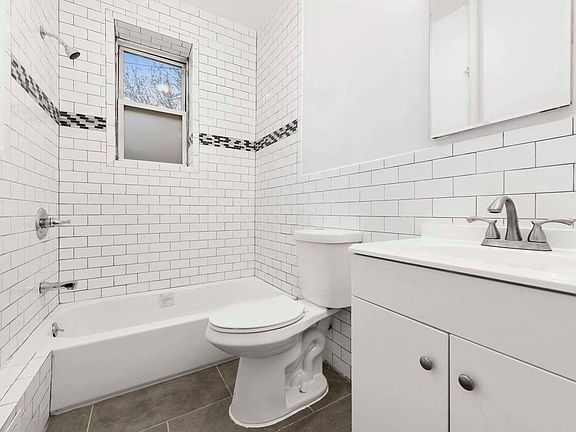 3rd image of 19 Jackson Pl APT 6
