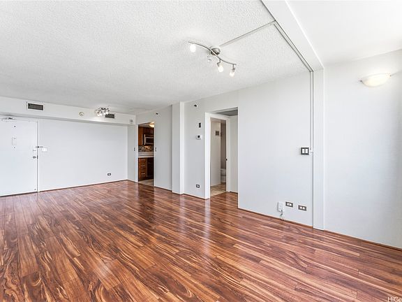 4th image of 2499 Kapiolani Blvd APT 3705