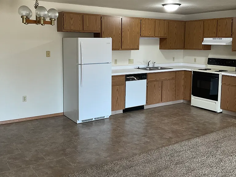 Elkay Lane Apartments — Photo 7