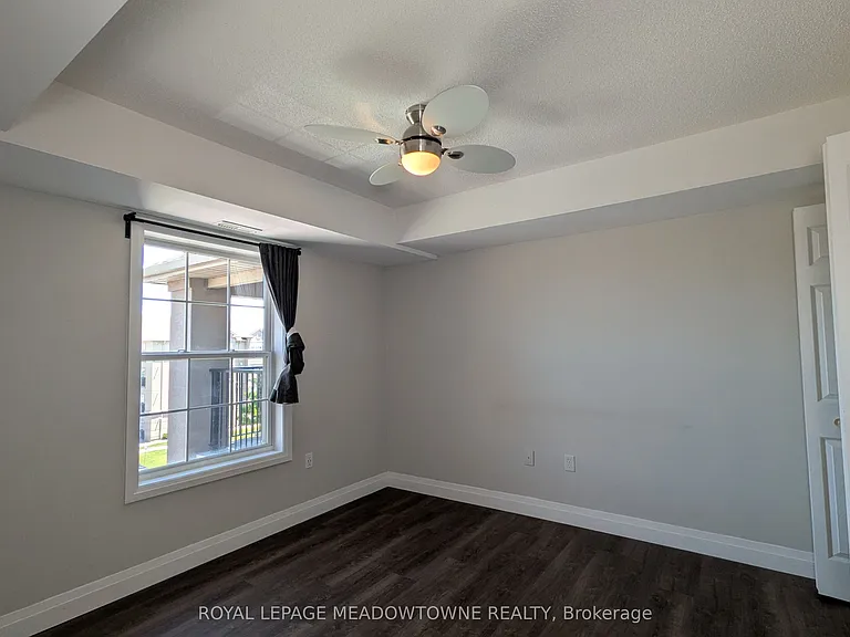 1350 Main St E #404 — Photo 14
