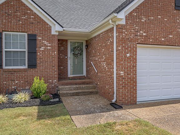 5th image of 2623 Danbury Cir