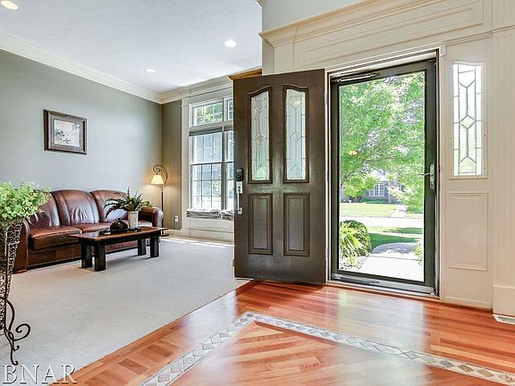 3rd image of 3620 Baldocchi Dr