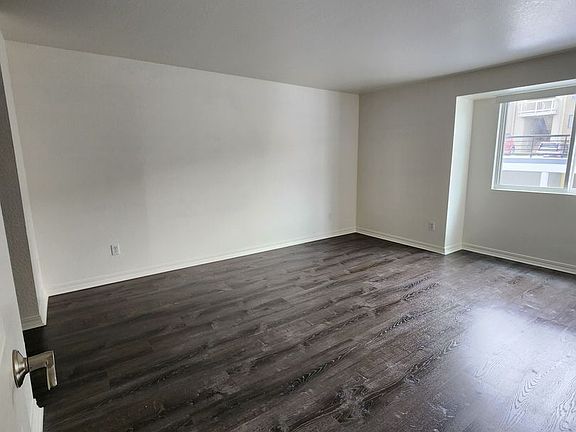 5th image of 1760 W Sunn Fjord Ln APT 203