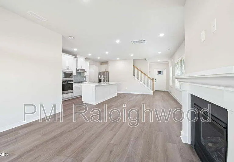 5153 Cardinal Ridge Way #229 — Photo 5