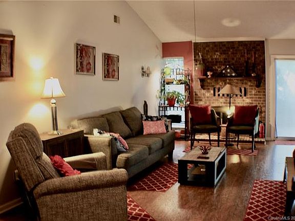 5th image of 1077 Sardis Cove Dr #30