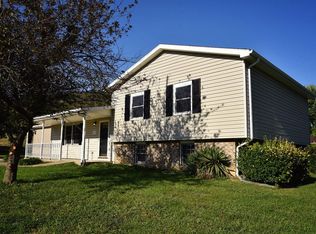 982 Cedar View Dr, Manchester, OH 45144