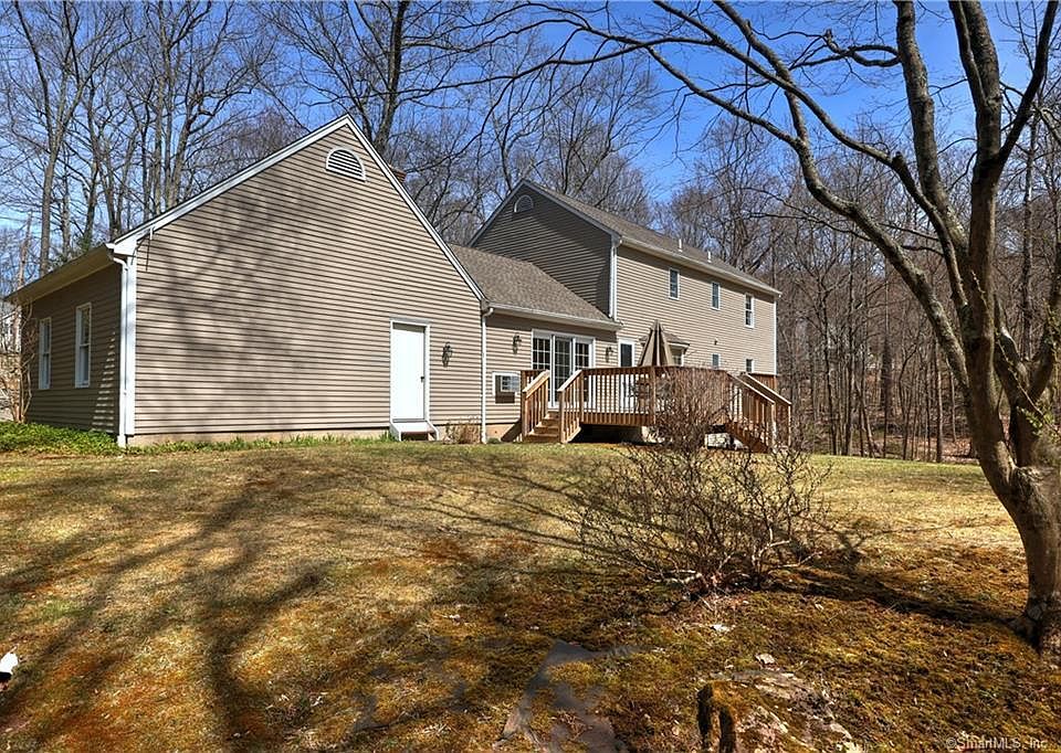 57 Beacon Hill Dr, Southbury, CT 06488 MLS 170561843 Zillow