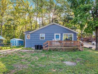 5142 Brown St, Twin Lake, MI, 49457