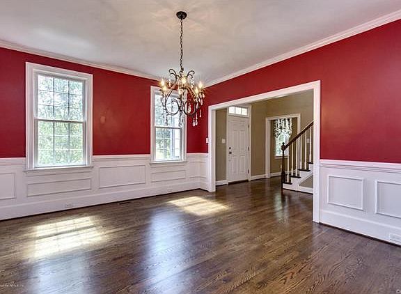 4th image of 4147 Ambassador Cir