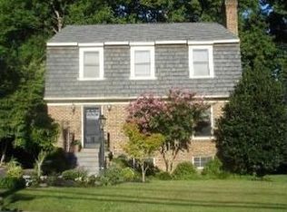 1208 Pine Hill Rd, Mc Lean, VA 22101