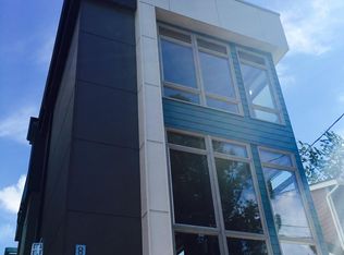 833B NW 97th St, Seattle, WA 98117