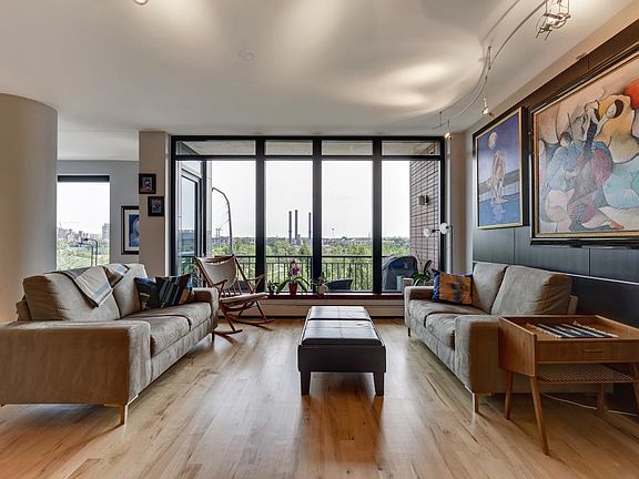 3rd image of 215 10th Ave S Unit 406