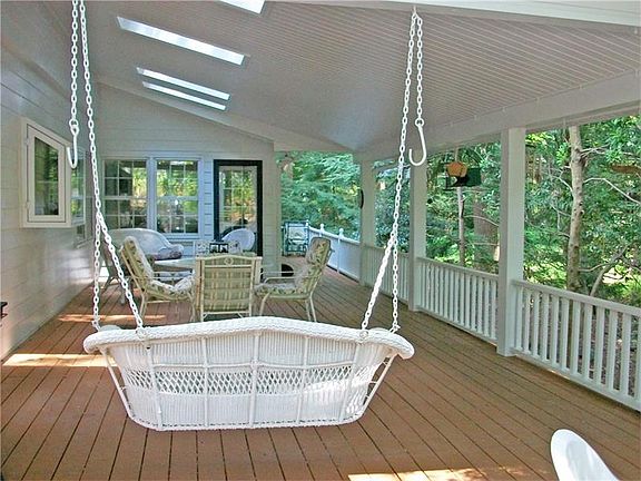 3rd image of 535 Keeler Woods Dr