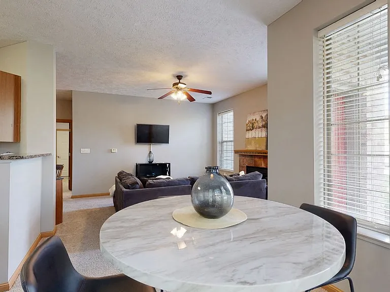 Stone Creek Villas — Photo 117