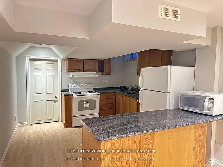 3 Cameo Dr #BASEMENT — Photo 2