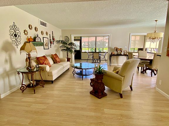 3rd image of 10772 Bahama Palm Way APT 102