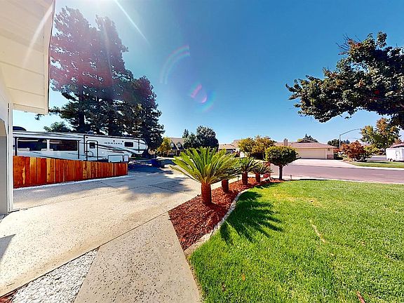 4th image of 3712 Vondel Cir