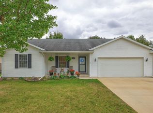 1705 E Grand Ave, Saint Joseph, IL