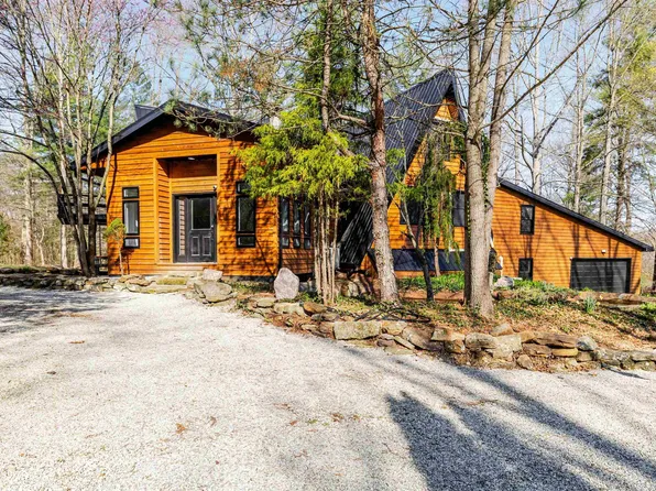 123 Empire Ln, Bedford, IN 47421