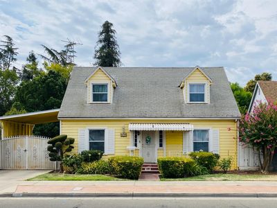 138 E Shields Ave, Fresno, CA, 93704