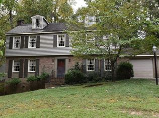 105 Oxford Cir, Williamsburg, VA 23185