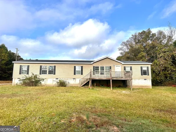 2148 N Fairview Rd, Lavonia, GA 30553