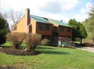 90 Beals Rd, Bedford, NH 03110