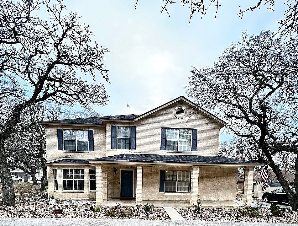 1st image of 731 Falling Leaves Dr