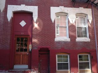 13 Snow Hill St, Boston, MA 02113
