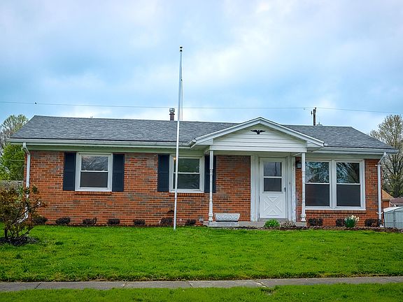 2nd image of 631 Marshall Ln