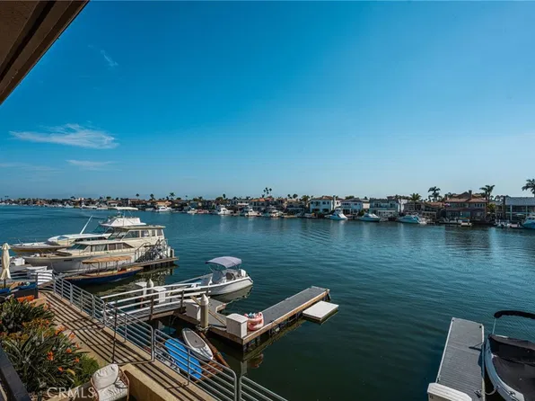 17110 Bluewater Ln, Huntington Beach, CA 92649