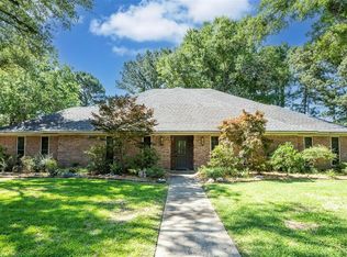 3 Willowbrook Cir, Athens, TX 75751