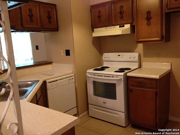 3rd image of 7207 Forest Pine St