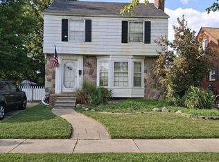 1034 Emmons Blvd, Lincoln Park, MI 48146