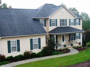 1141 Percheron Dr NW, Dalton, GA 30720