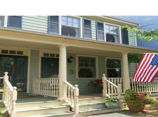 221 E 2nd St, New Castle, DE 19720