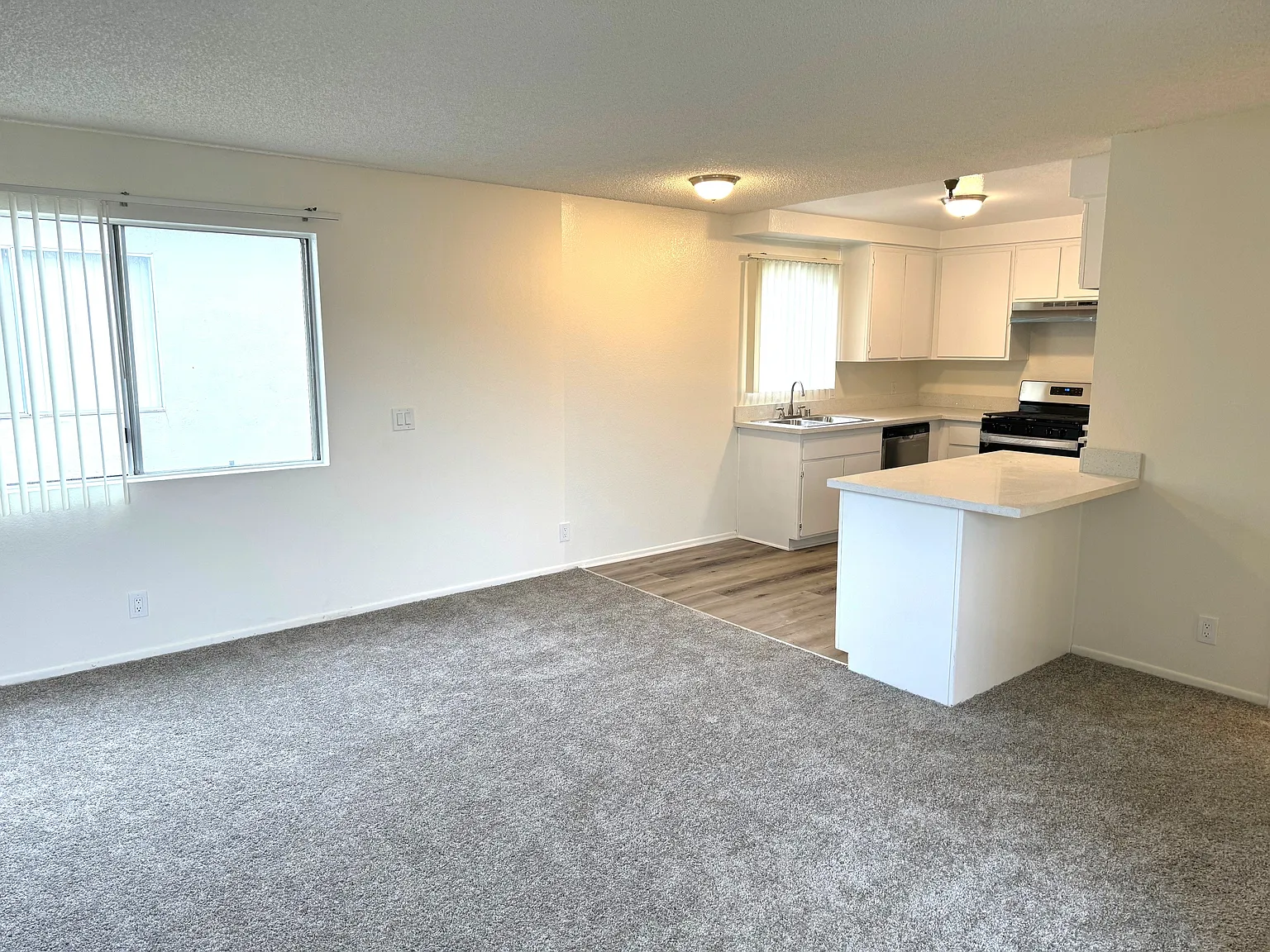 Cordary Apartments — Photo 3