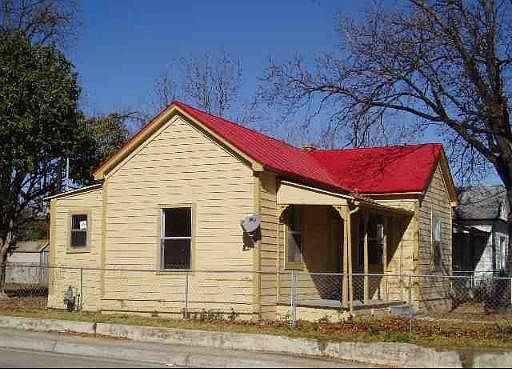 2nd image of 119 POLARIS ST