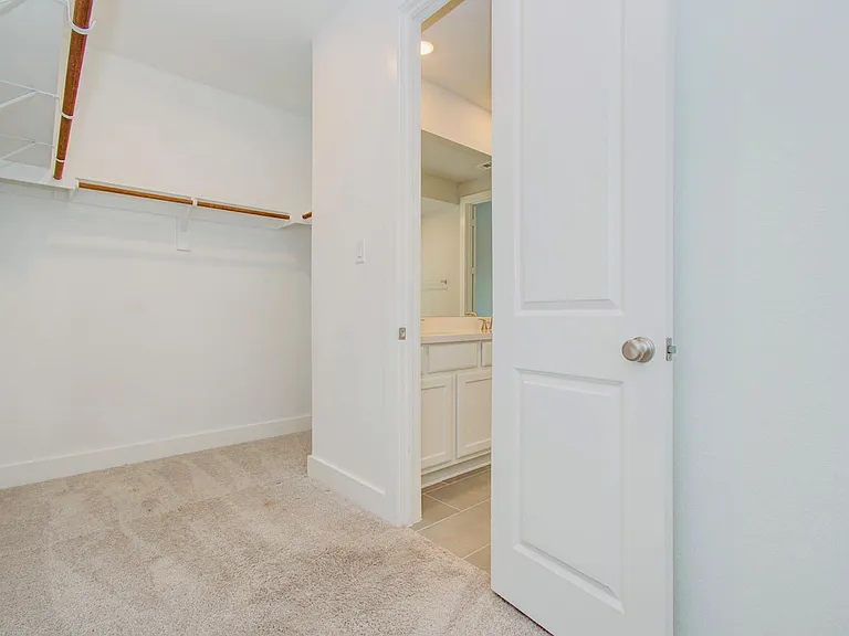 14910 Mossycup Spur Way — Photo 26