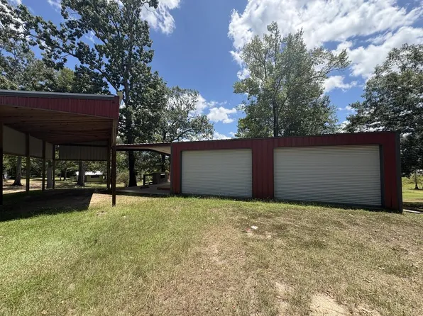 186 County Road 4804 E, Broaddus, TX 75929