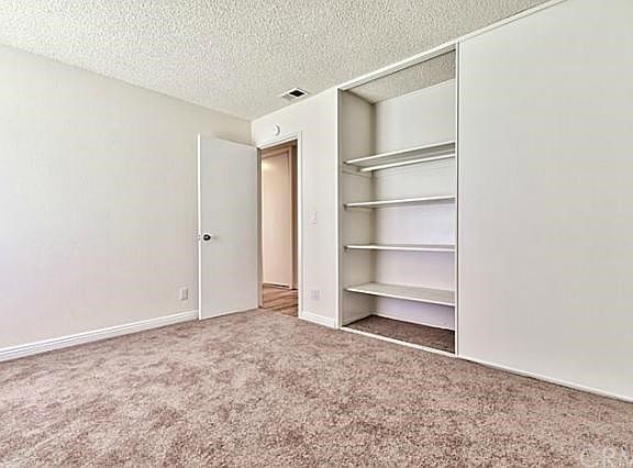 3rd image of 23333 Via San Gabriel