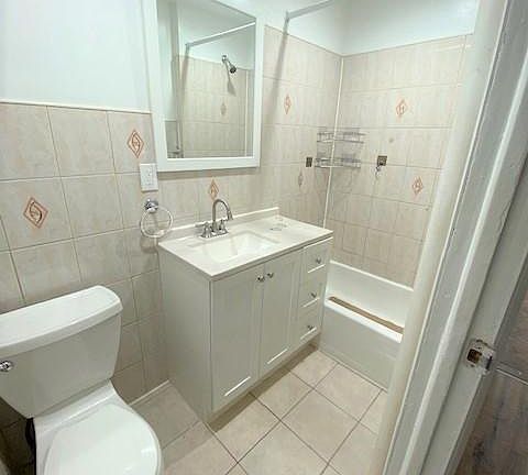 3rd image of 90 Norwood Ave #2