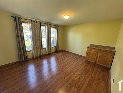 4 bed, 1632 sqft, $3,500 — Photo 3