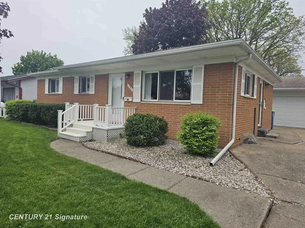 905 Oakview Dr, Saginaw, MI 48604