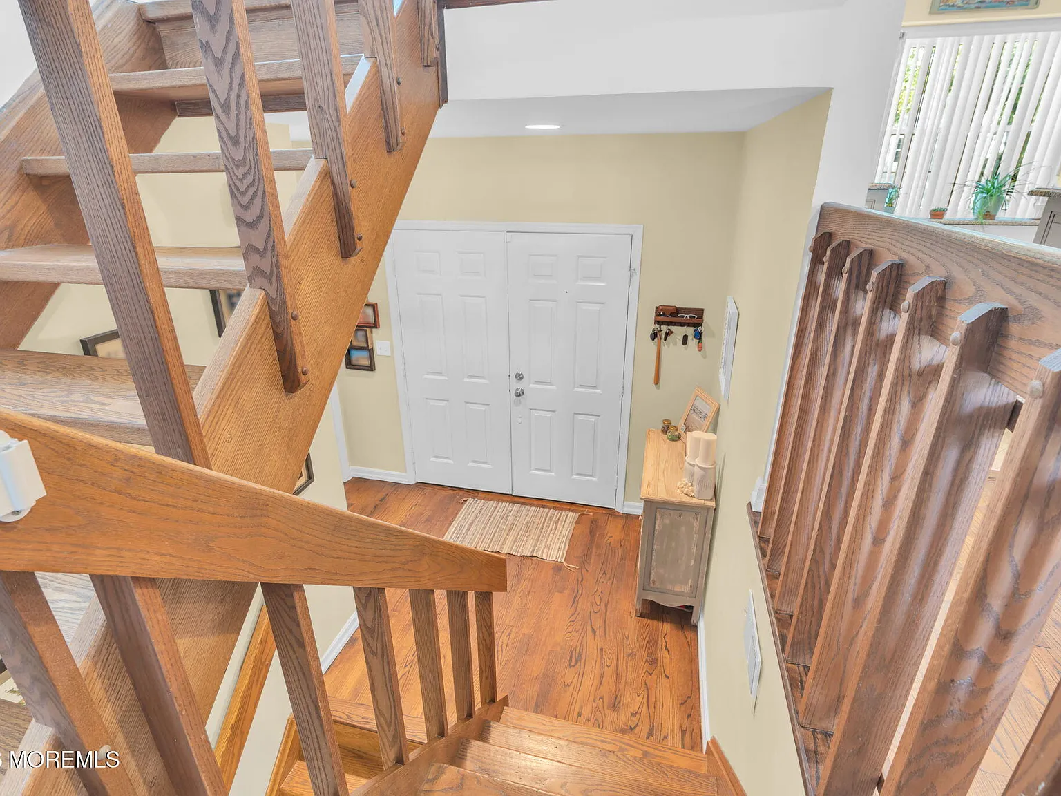 3 bed, 2034 sqft, $4,200 — Photo 2
