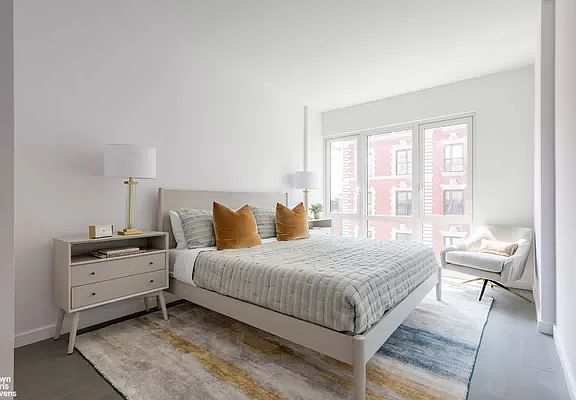3rd image of 375 W 123rd St #5C